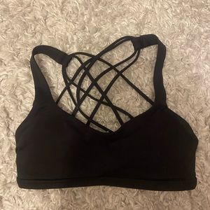 LULULEMON free to be wild bra size 2 black